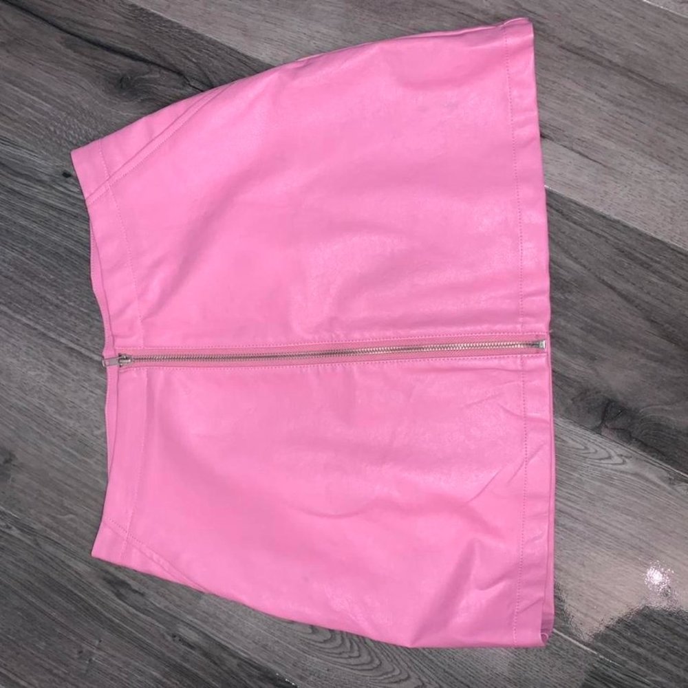 Pink Zip up skirt💖